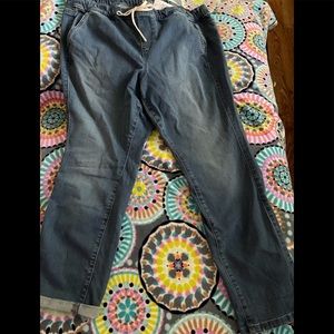 Torrid pull on jeans, boyfriend fit